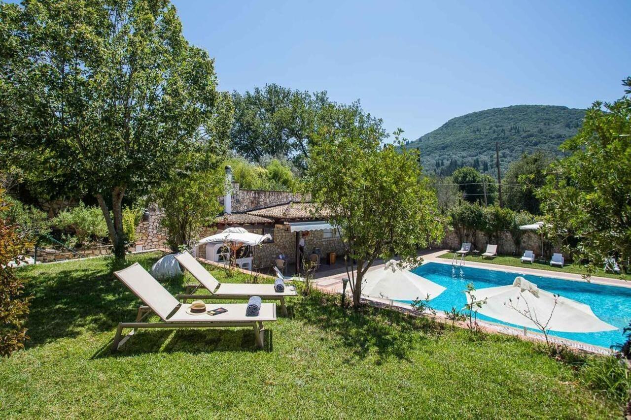 Paradise Inn Liapades Corfu מראה חיצוני תמונה