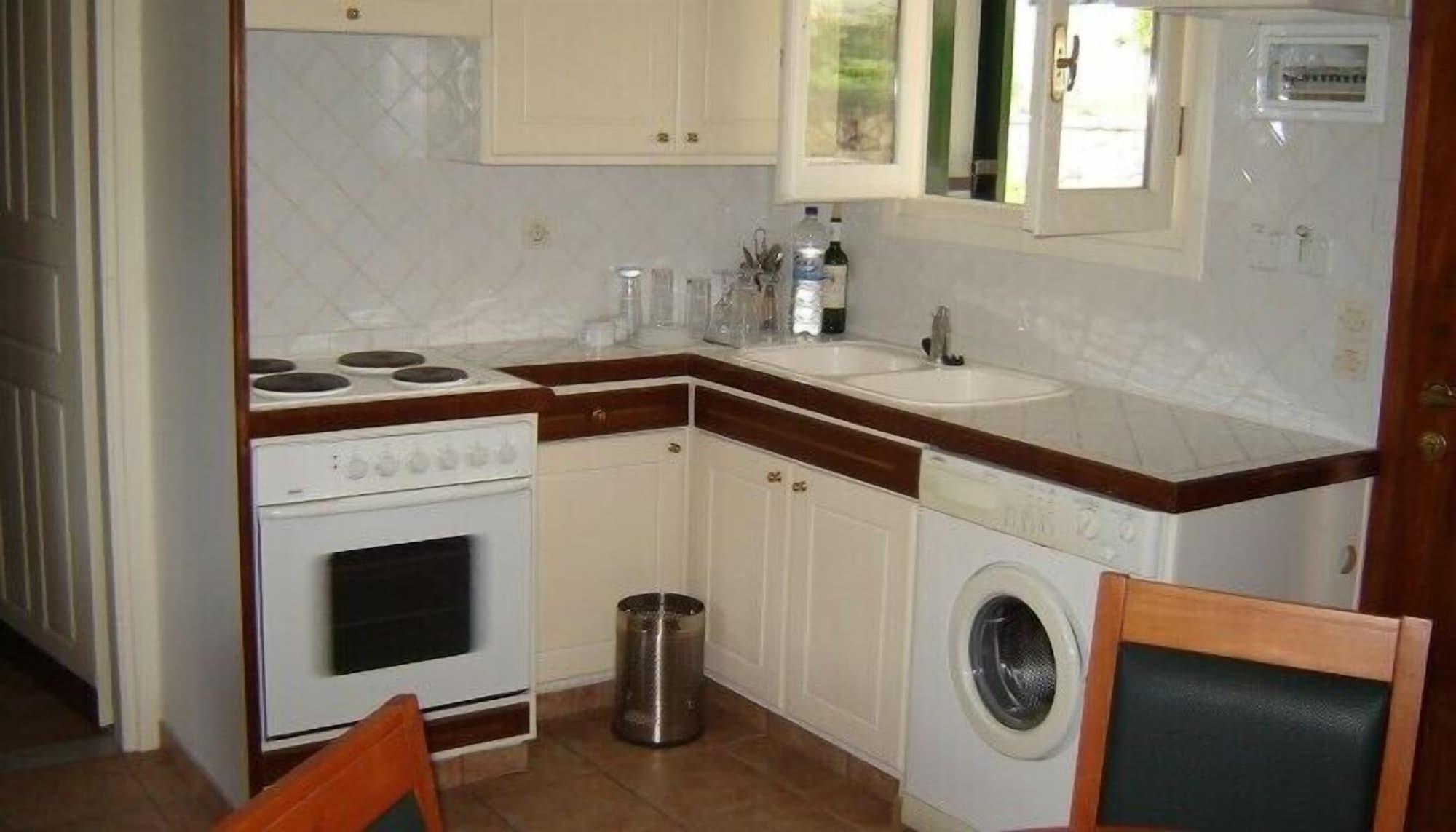 Paradise Inn Liapades Corfu מראה חיצוני תמונה