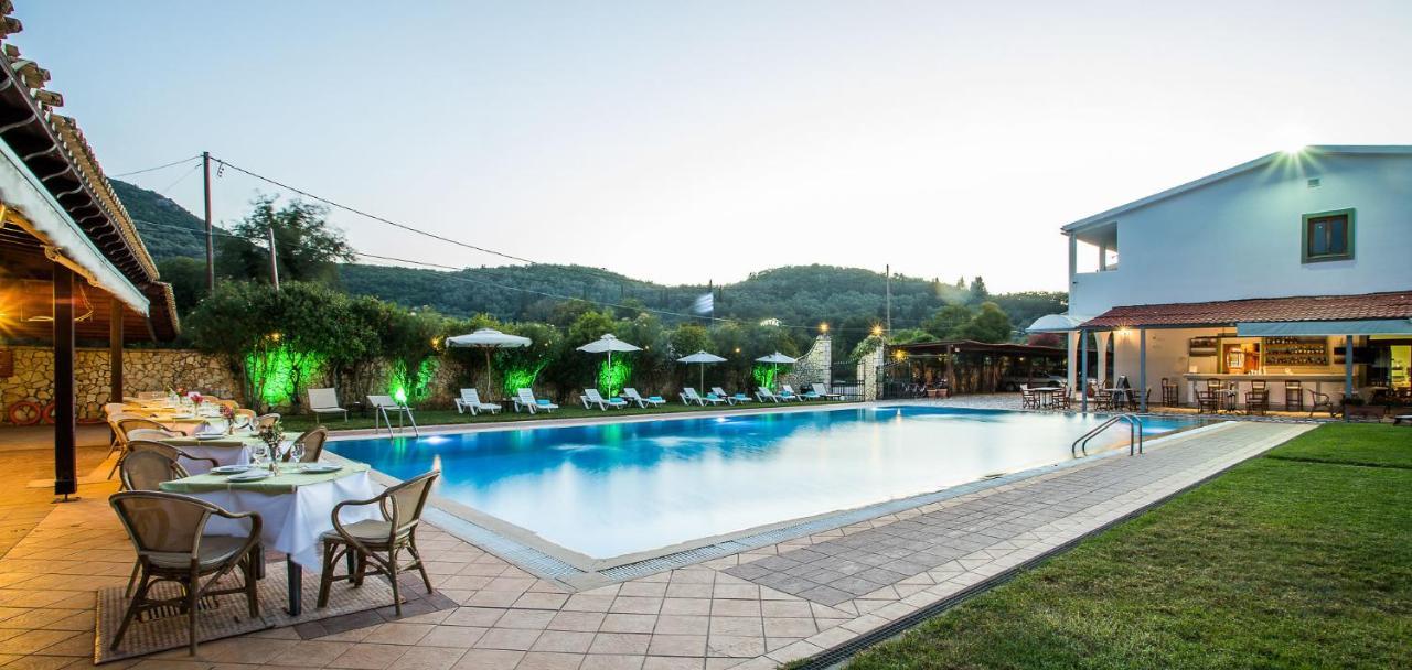 Paradise Inn Liapades Corfu מראה חיצוני תמונה