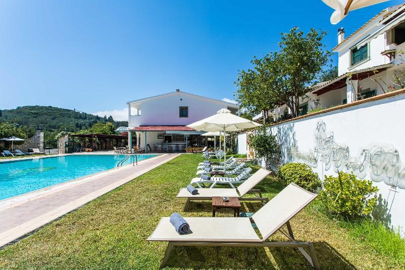 Paradise Inn Liapades Corfu מראה חיצוני תמונה